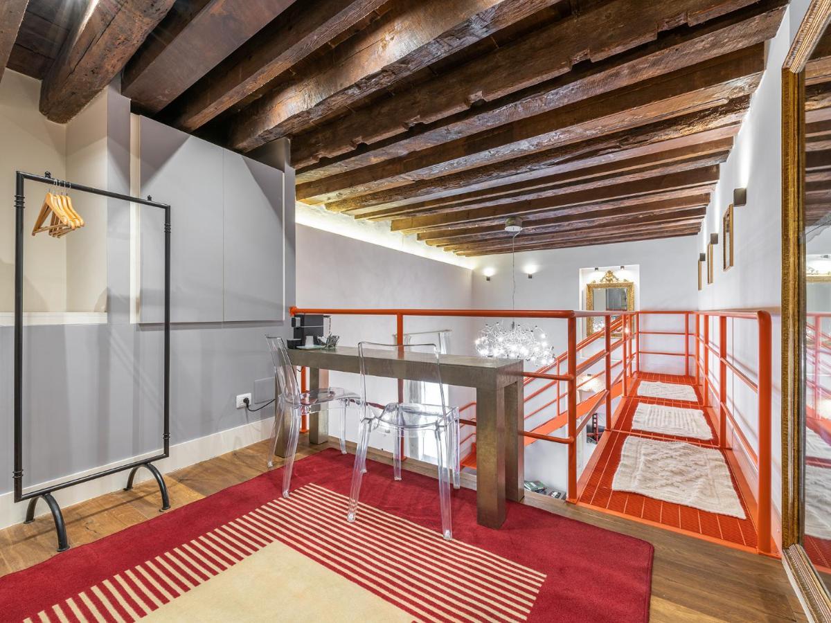Il Regio Boutique Hotel Каляри Екстериор снимка