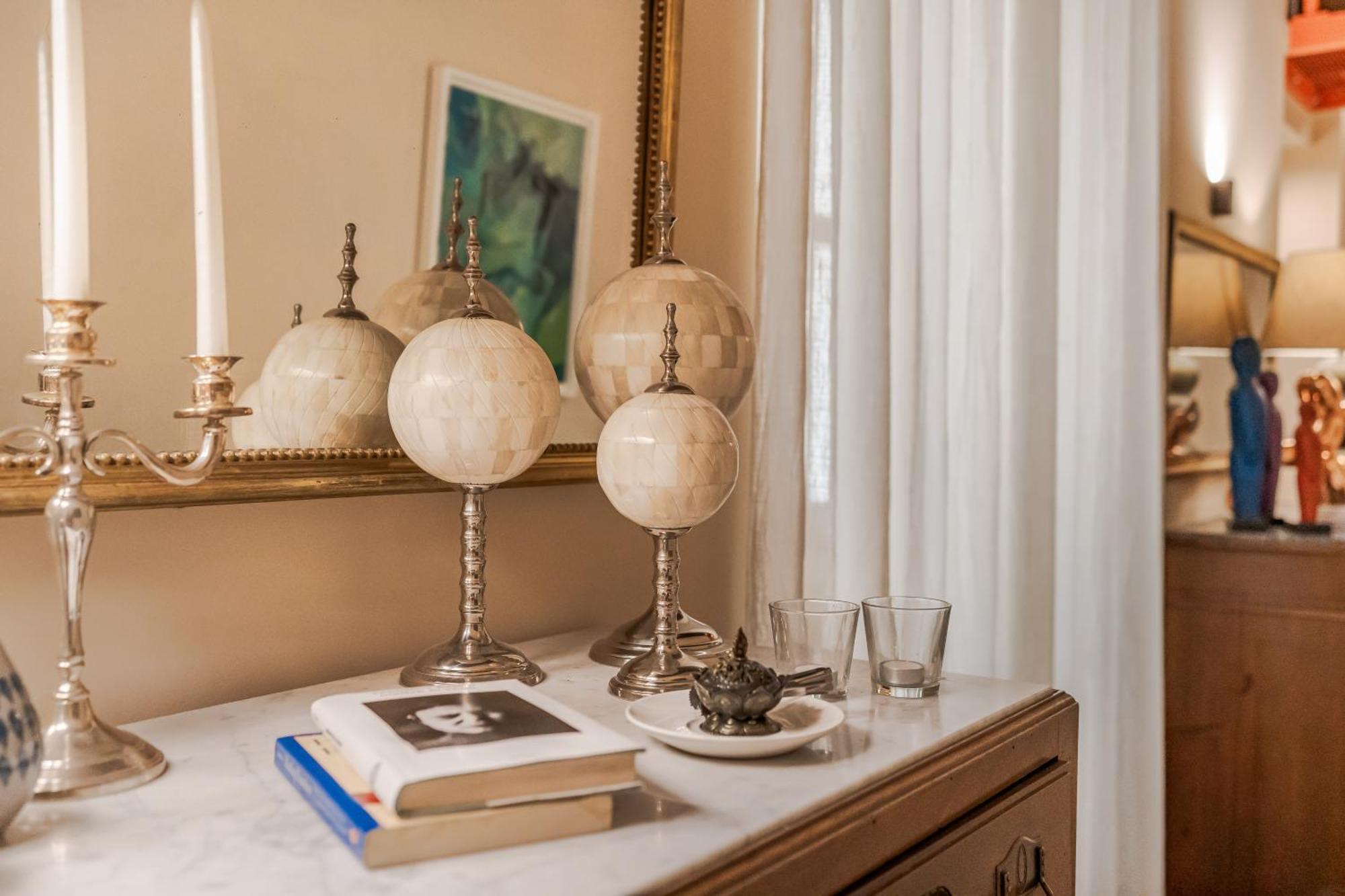 Il Regio Boutique Hotel Каляри Екстериор снимка