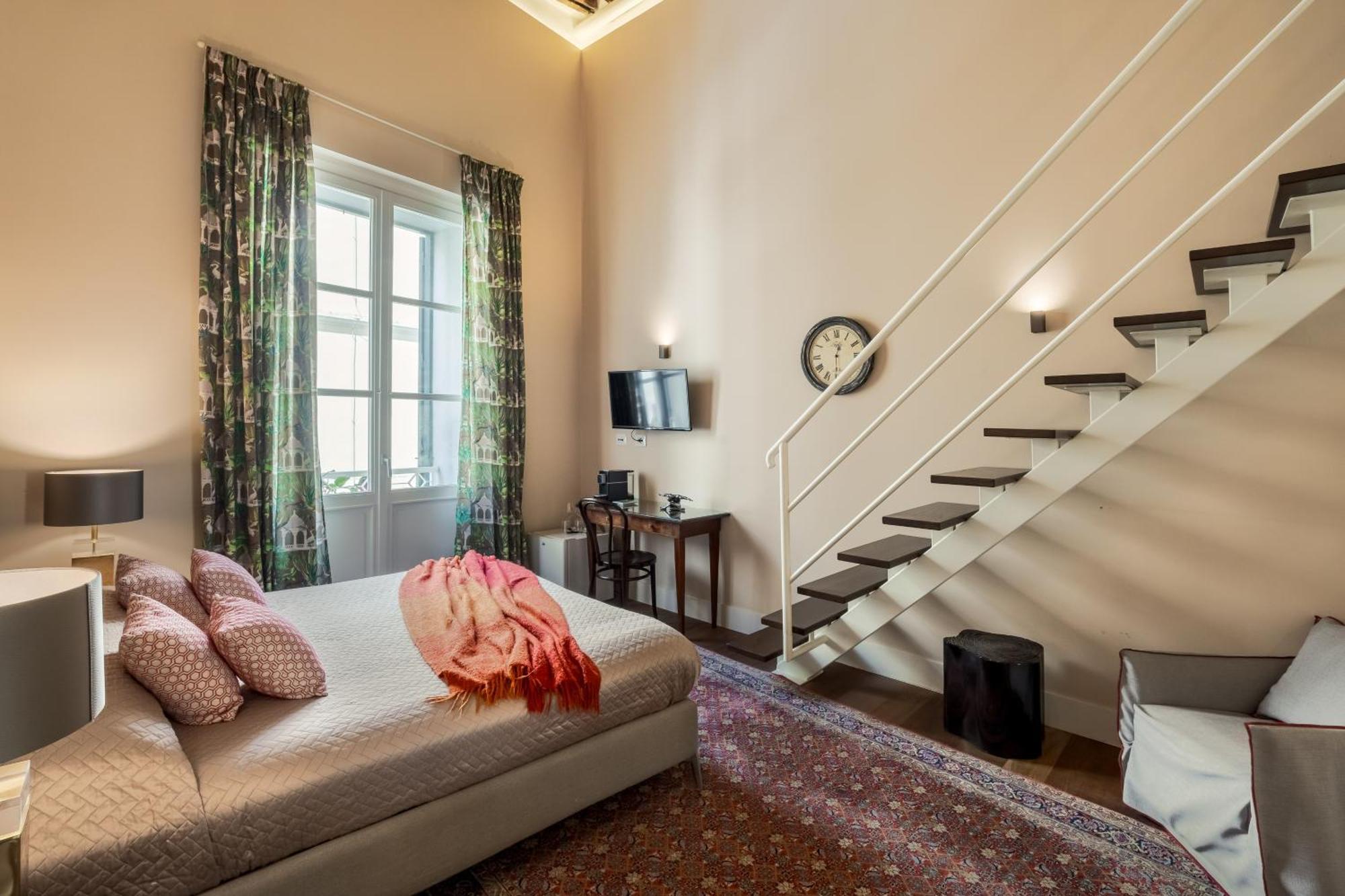 Il Regio Boutique Hotel Каляри Екстериор снимка