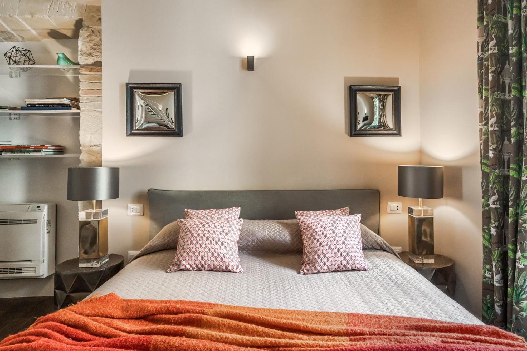 Il Regio Boutique Hotel Каляри Екстериор снимка